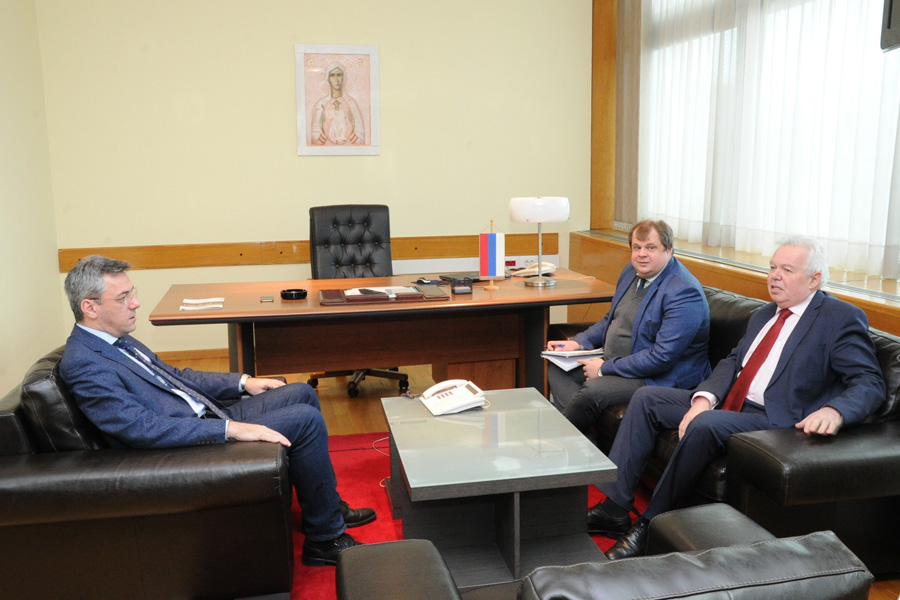 Предсједавајући Дома народа Огњен Тадић разговарао с амбасадором Руске Федерације у БиХ